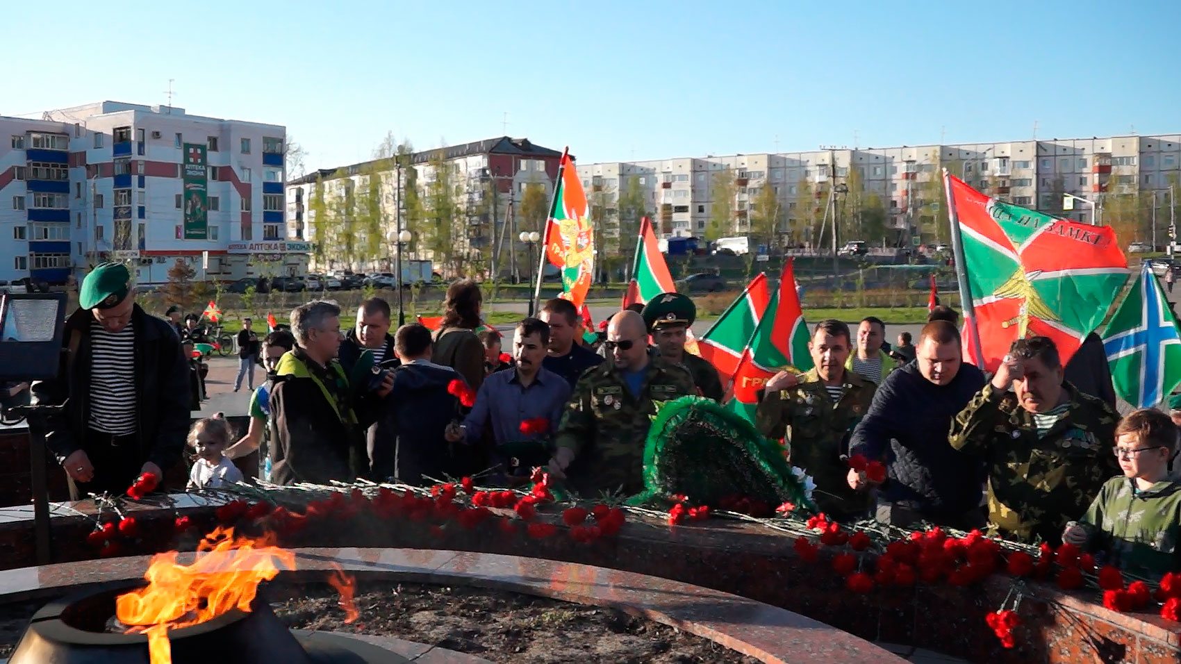 Возложение цветов